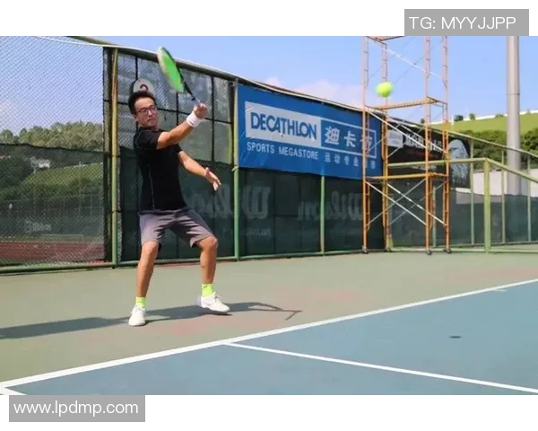 武汉网球队与深圳网球队赛后复盘探讨团队协作的成功与不足之处