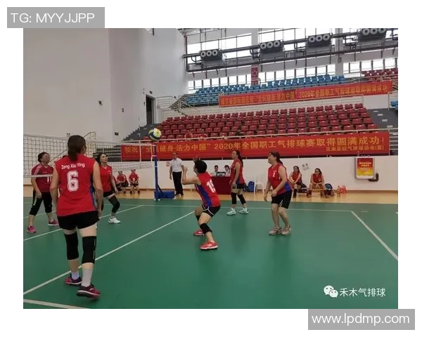 深圳排球队防守策略全解析深度剖析排球技战术与团队协作